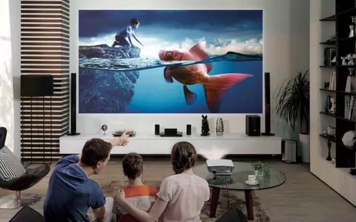 Máy chiếu Full HD Epson CO-FH01